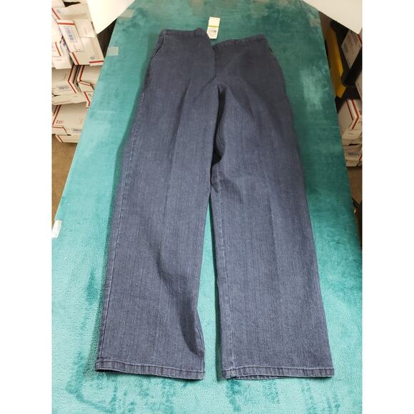 Alfred Dunner Jeans Size 14 Women Blue Pants Stretch Denim Pull On Straight NWT - Picture 1 of 12